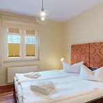 Strandnahe Fewos Mit 2 Schlafzimmern Und Balkon, Residenz Prorer Wiek, Binz