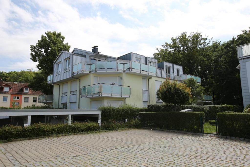 Strandnahe Fewos Mit 2 Schlafzimmern Und Balkon, Residenz Prorer Wiek, Apartment *
